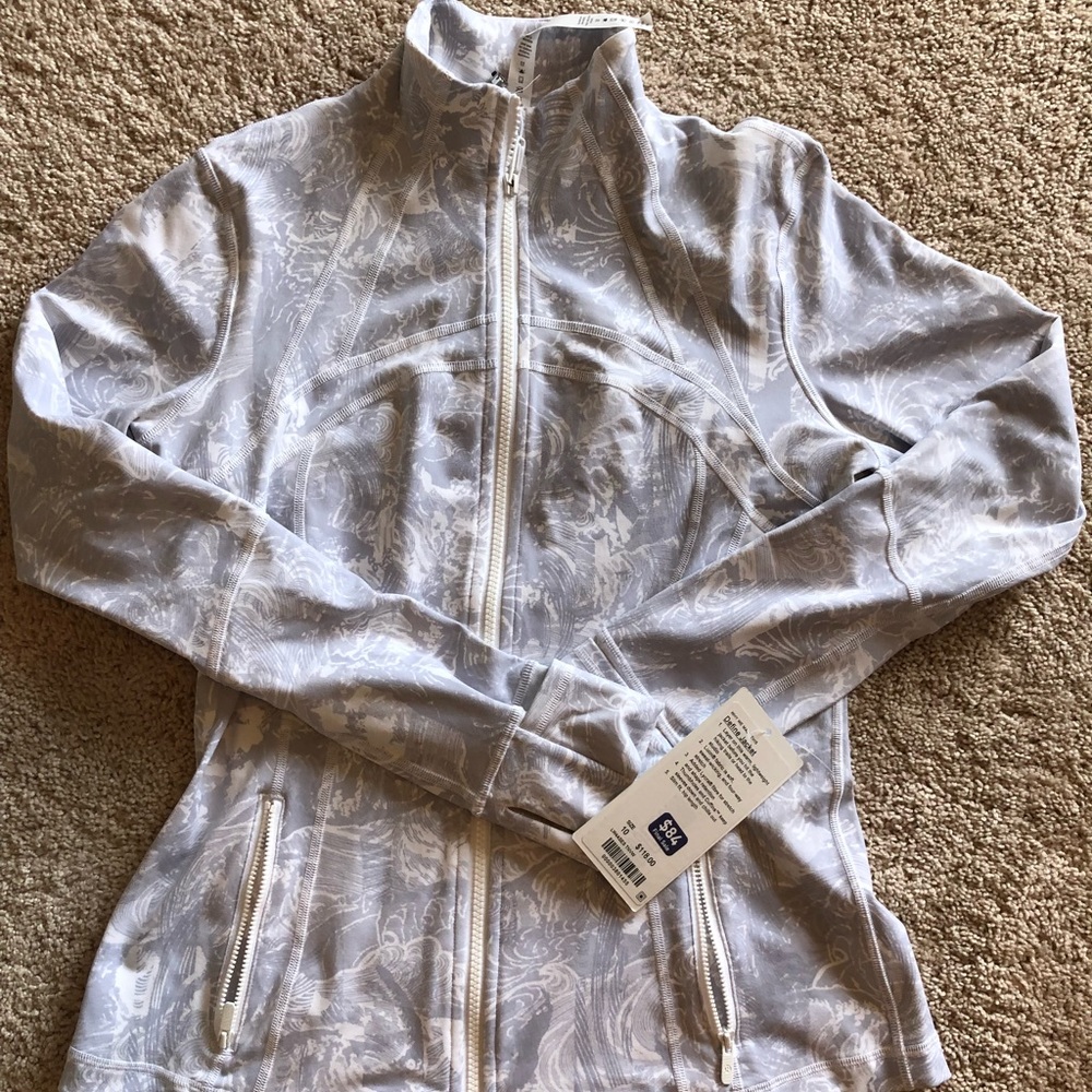 Lululemon Define Jacket Size 10 NWT